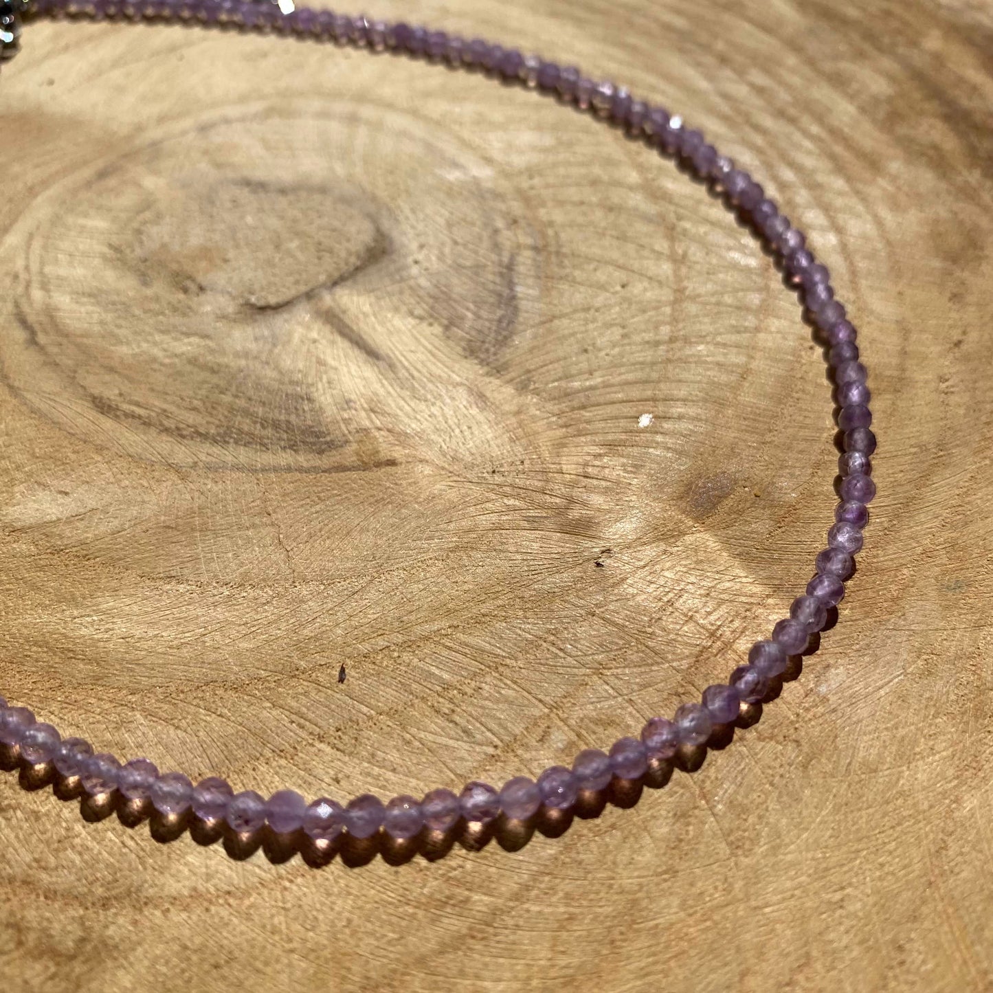 Collier Violette à Facette - Rheamethyste