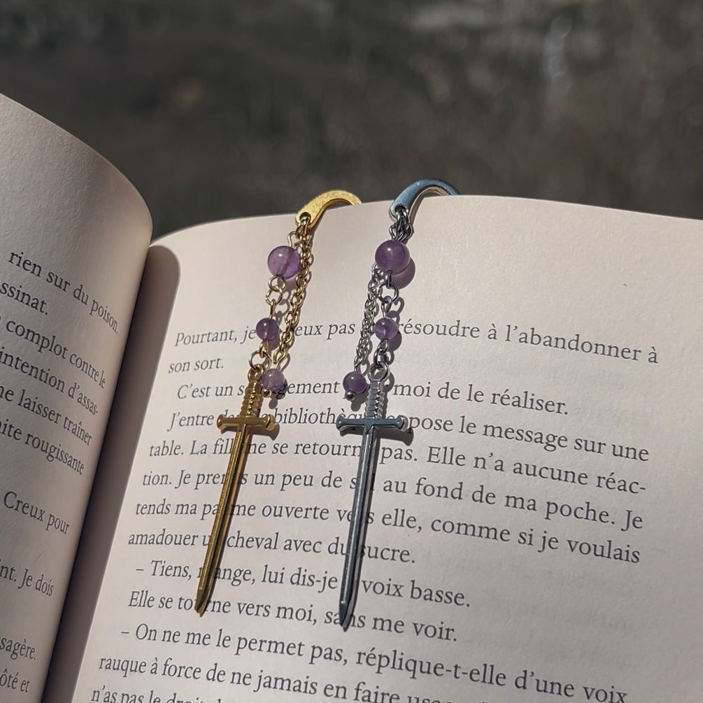 Marque-Page Assistant to the Villain - Rheamethyste